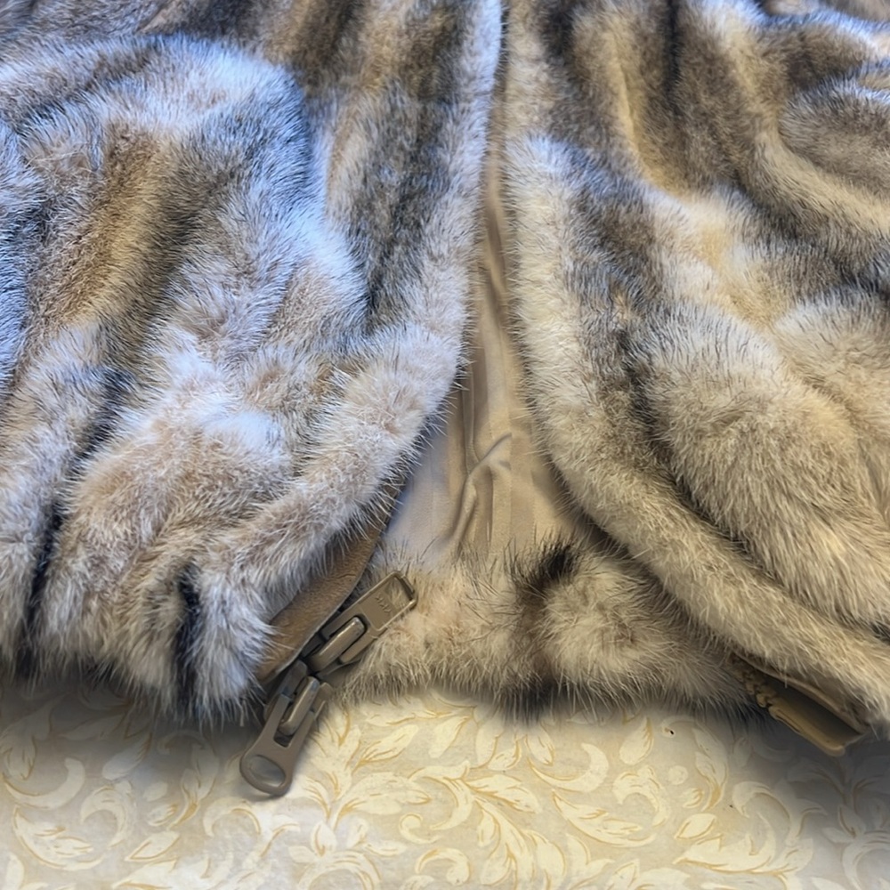 GENUINE MINK BOMBER JACKET - Picture 12 of 14